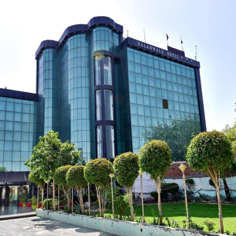 Dalamwala Hotel Jind Esterno foto